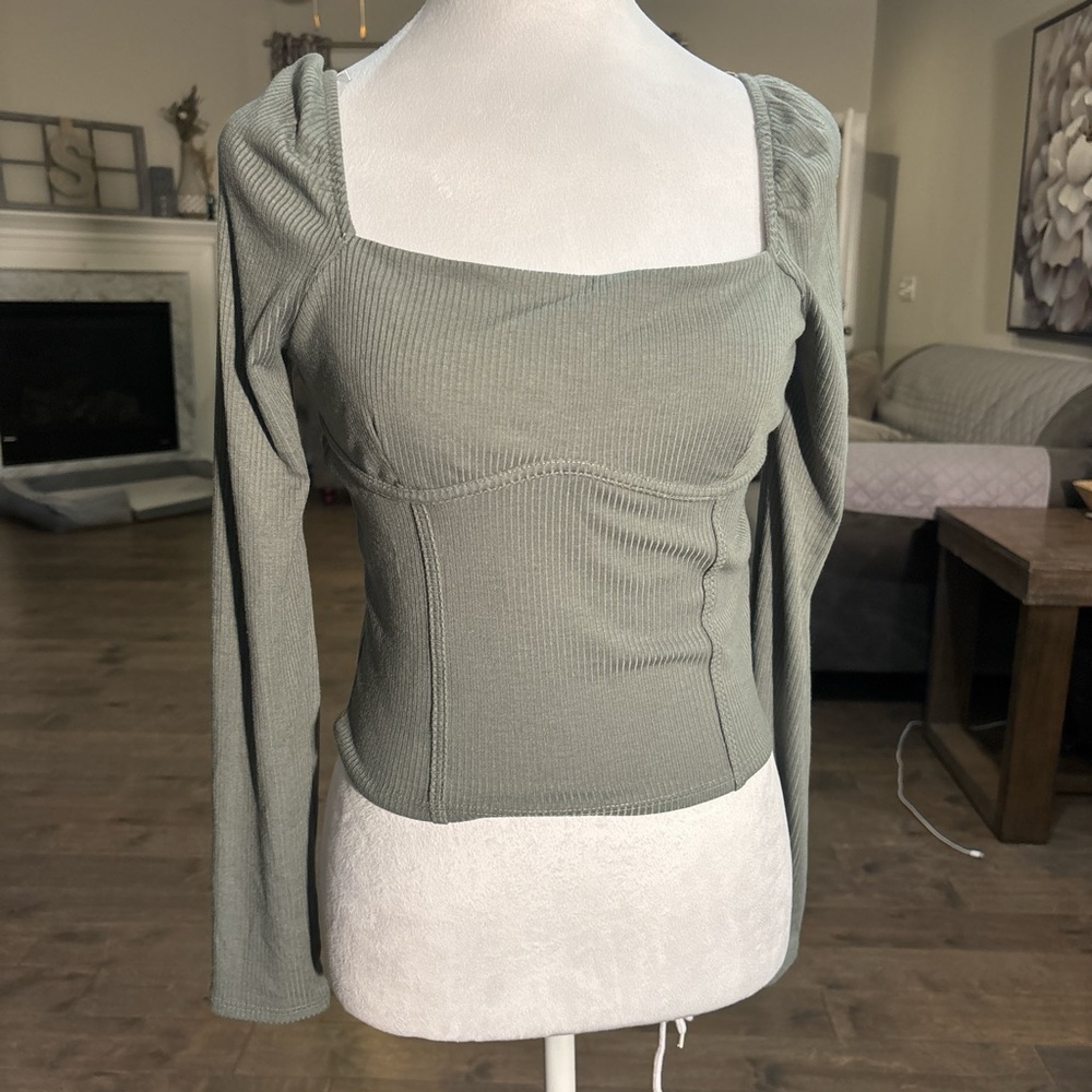 Lush Green Puff Sleeve Fitted Blouse